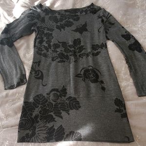 Over the shoulder long sleeve cotton dress